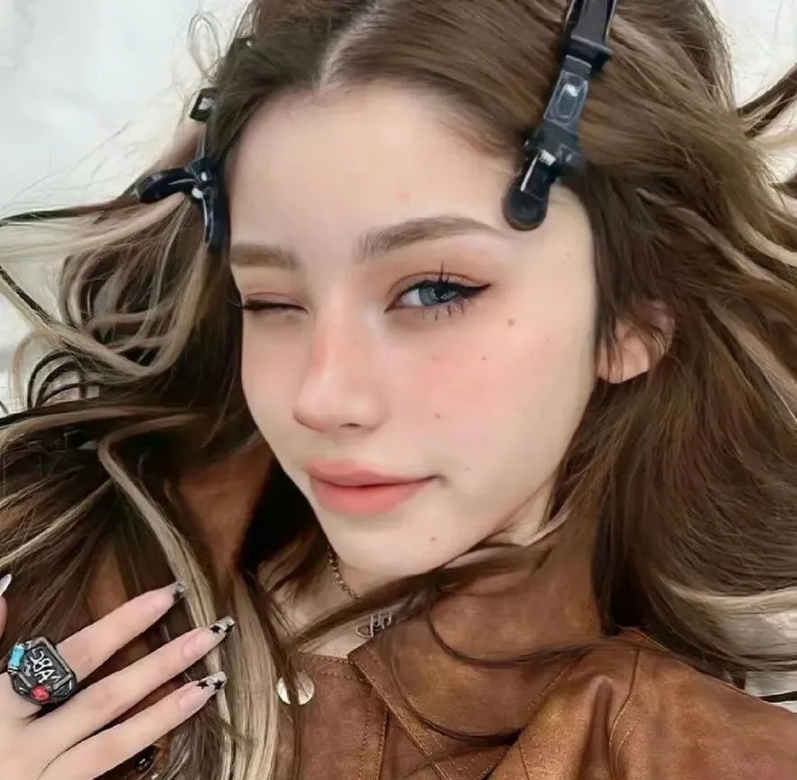 罗蕾莱